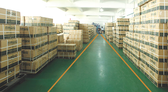 成品倉庫